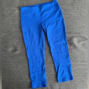 Fabletics capri legging